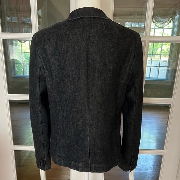 50% Off Banana Republic Denim Blazer ONLY WORN ONCE - Picture 5 of 6